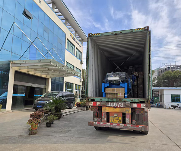 rollforming machine china.jpg