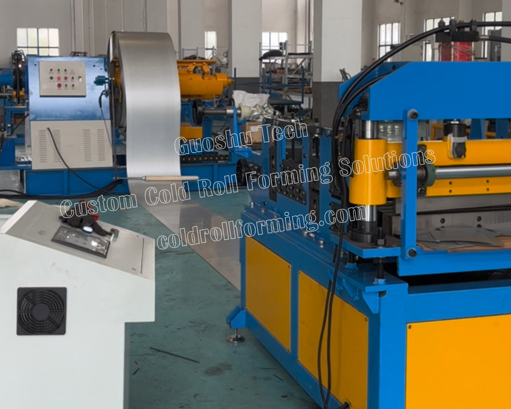 cold-roll-forming-machine-uncoiling-and-leveling-machine-working-process.jpg