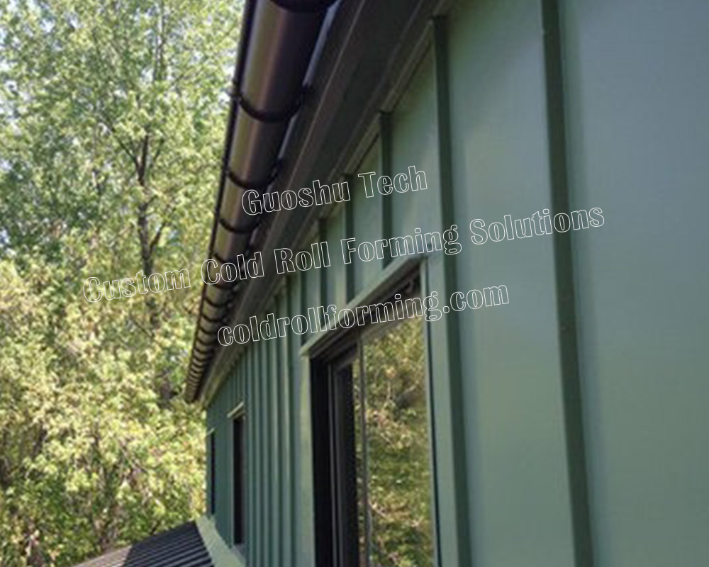 half-round-gutter-on-historic-building-roof.jpg
